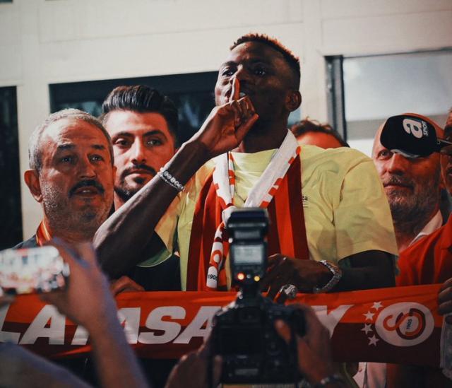 开云体育在线开云-奥西门租借加盟加拉塔萨雷：一场荒诞的皆大欢喜