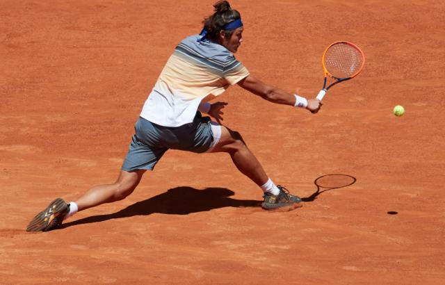 为法网做最后热身 张之臻吴易昺出战ATP250红土赛